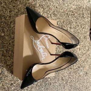 Christian Louboutin size 9.5 US (39.5)